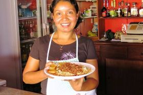 Waitress at Smiley's in Pedasi Panama – Best Places In The World To Retire – International Living
